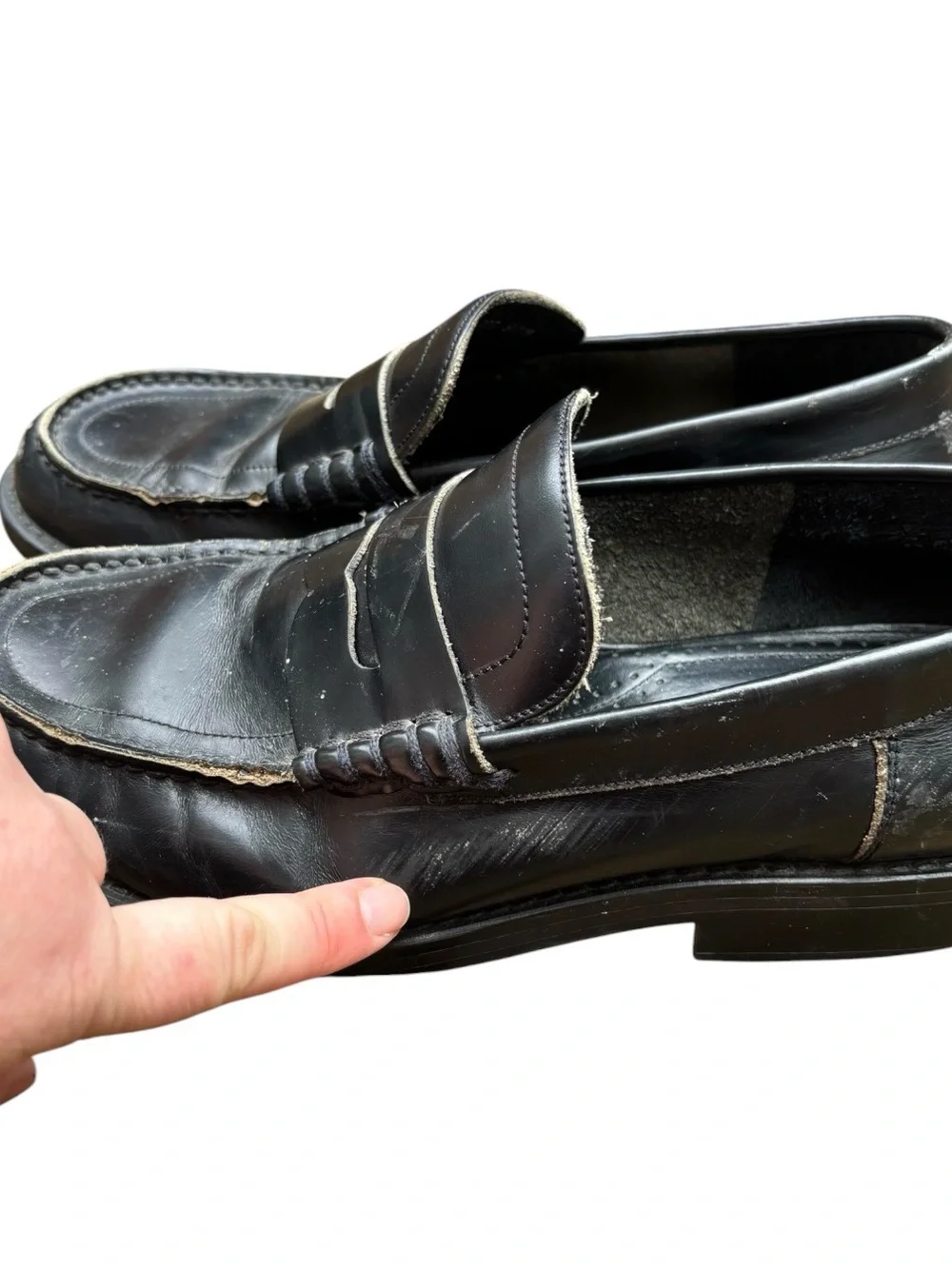 G.H. Bass Nobel Black Leather Penny Loafers Slip-On Dress Shoes 9.5M Preppy